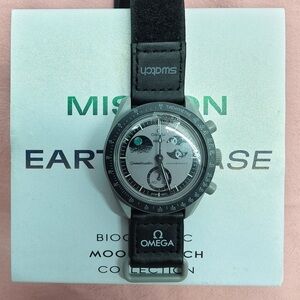 Swatch x Omega Bioceramic Moonswatch Mission To Earthphase Watch